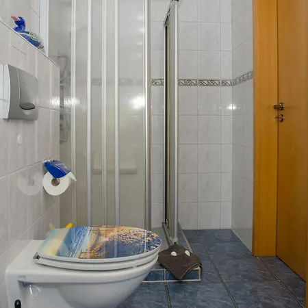 Anni, 65325 شقة Moormerland